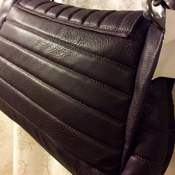 Tuscan Vegan “Vintage Eggplant” Trapeze Satchel Handbag - Picture 6 of 7